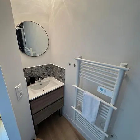 Montagne - Joli T2 Rénové, Parking Appartamento Nantes